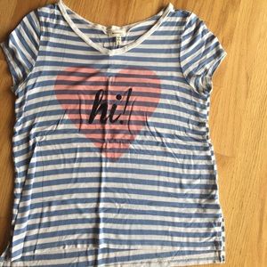 Striped shirt with “hi!”